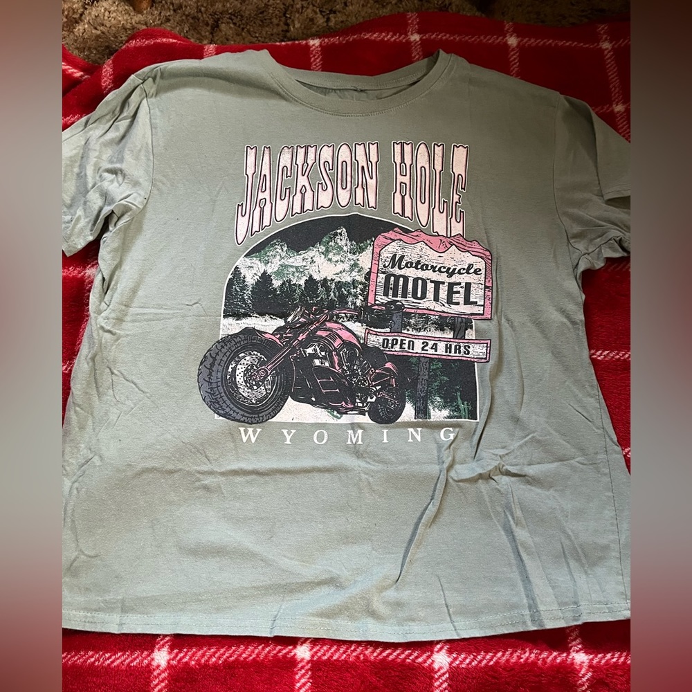 Pale army green tee